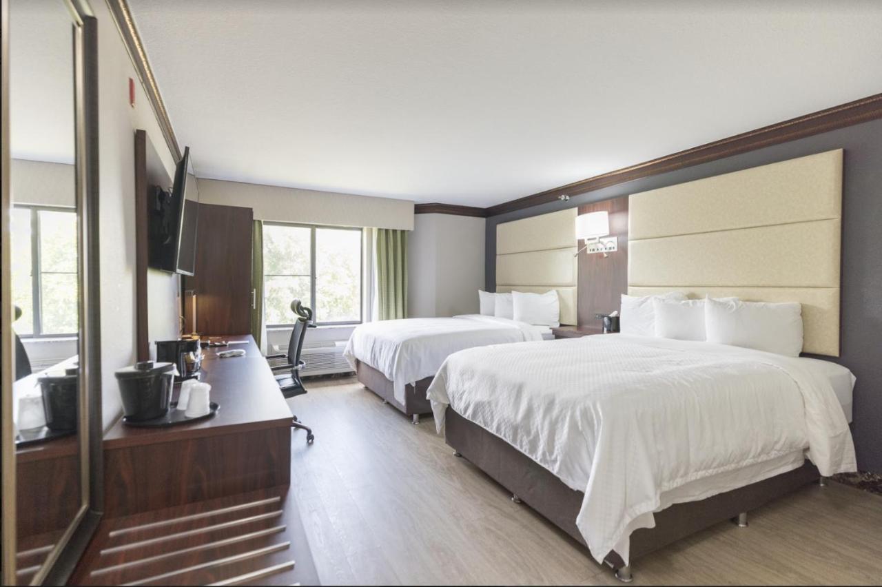 The Leo Collection Detroit, Ascend Hotel Collection Lincoln Park Exterior photo